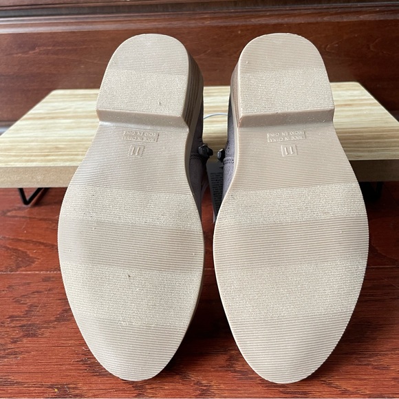 Old Navy toddler Faux Suede ankle bootie, size 11 - Picture 4 of 4